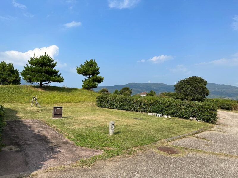 伊上海浜公園オートキャンプ場オートサイトそれぞれ仕切り