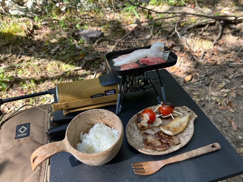 深坂自然の森で昼食2